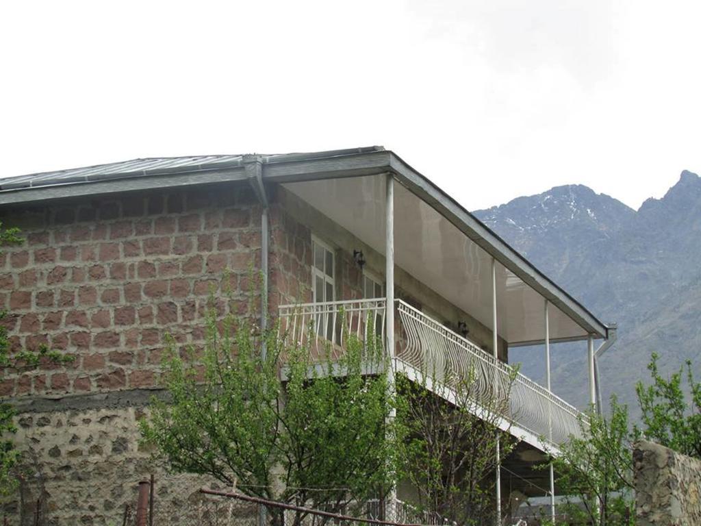 Red Stone Guest House Kazbegi Værelse billede